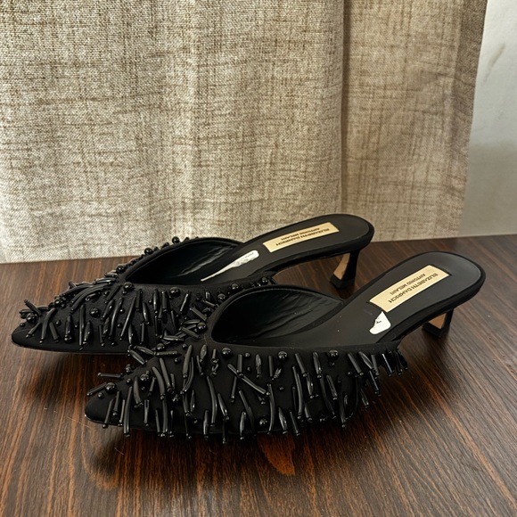 Antonio Melani Elizabeth Damrich beaded satin black pointed toe kitten heels - Picture 6 of 6